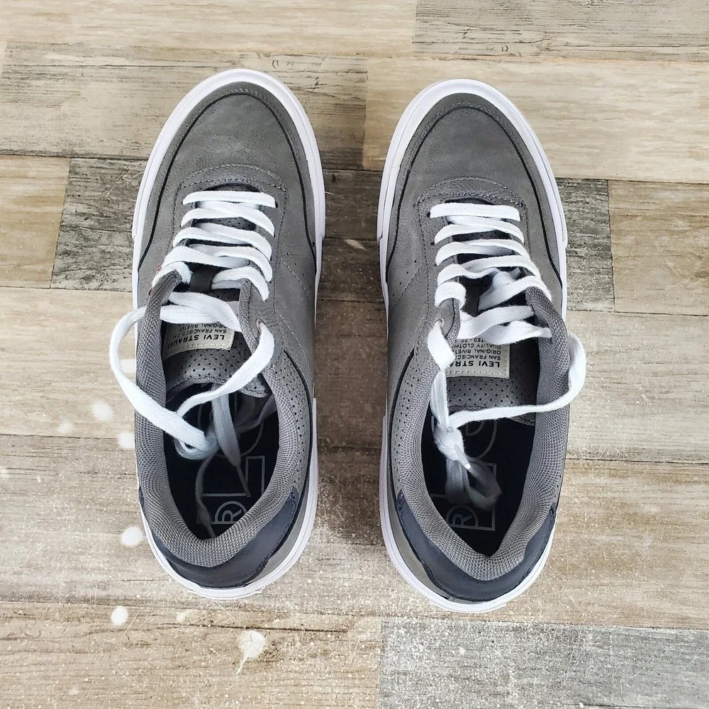 Levis Munro SC Shoes Mens Sz 9 Athletic Gray White Lace-Up Fashion Sneakers